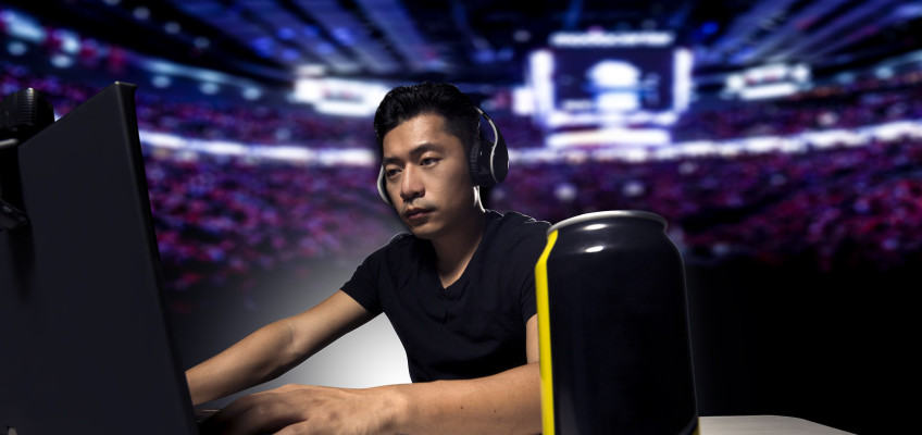 E-sport už dávno není jen pro počítačové geeky. Roste jeho sledovanost i hodnota