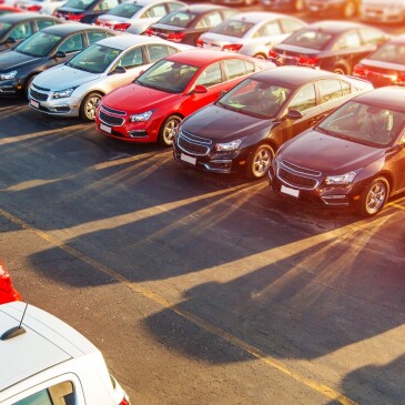 Kupujete ojeté auto? Dejte si pozor na bourané kusy