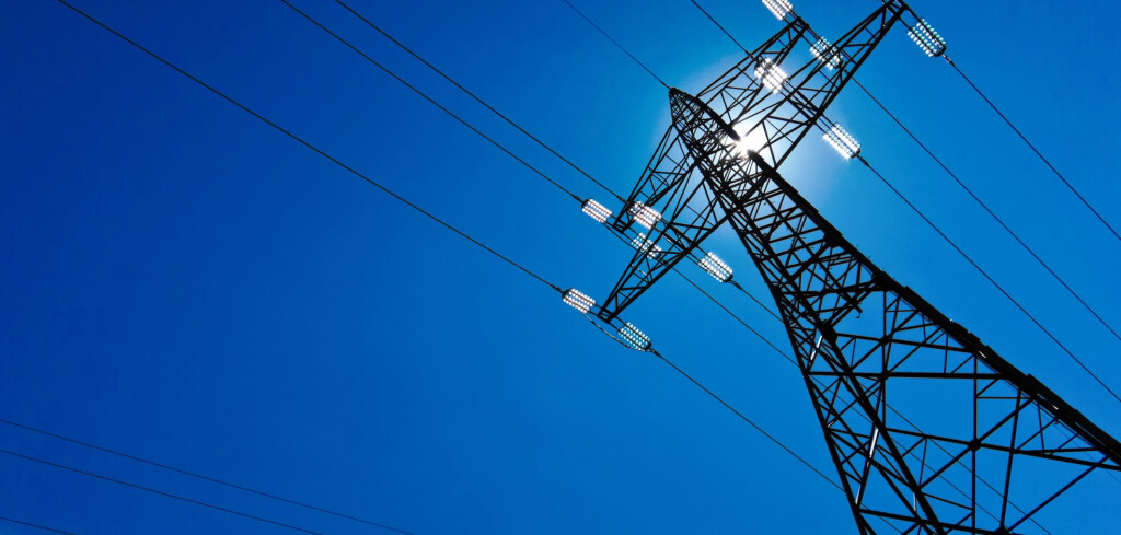 Energie teď stojí méně. Jak využít období levnějších cen ve svůj prospěch