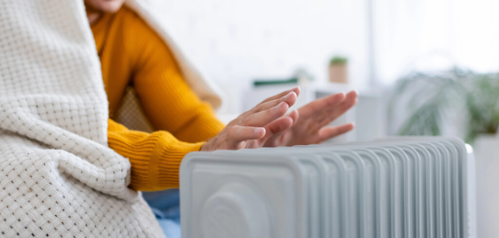 Jak topit chytře a neplatit víc, než je nutné. Praktické tipy pro zimní sezónu