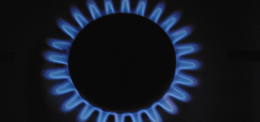 Změna dodavatele energií může rodinnému rozpočtu odlehčit až několik tisíc korun ročně