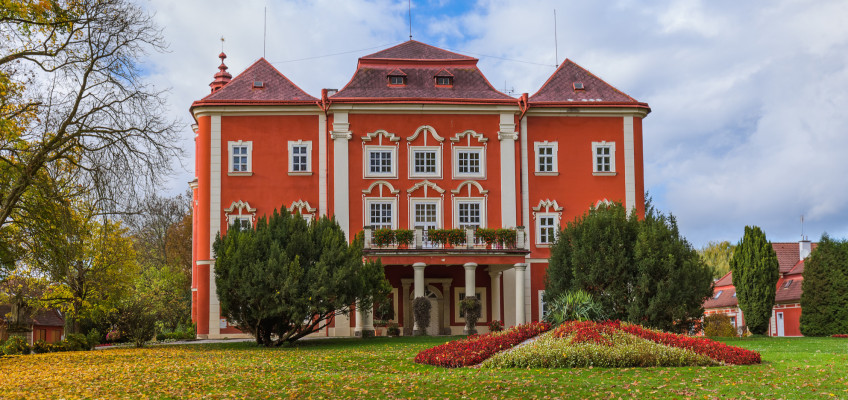 Září nemusí znamenat jen návrat školních povinností a konec zábavy. Středověké Dětenice chystají podzim plný zážitků