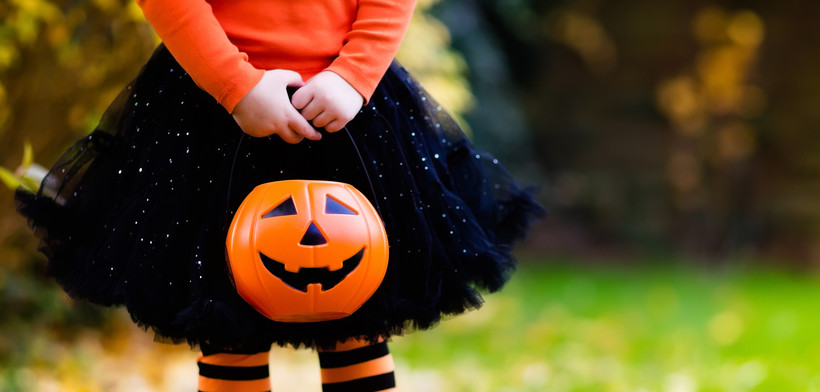Blíží se Halloween. Tip, jak si doma s dětmi vyrobit strašidelné dekorace