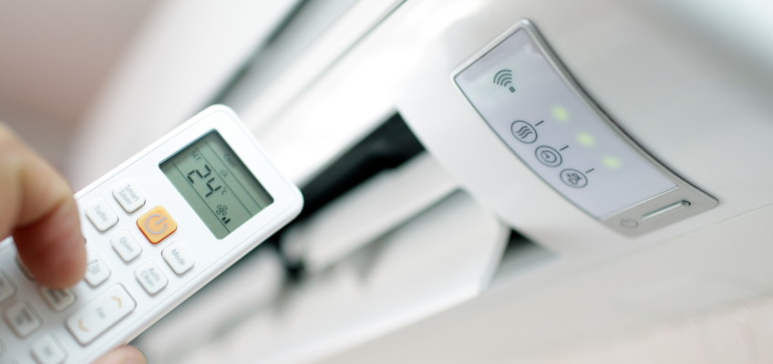 I přes léto se dá výrazně šetřit na energiích. Jak?