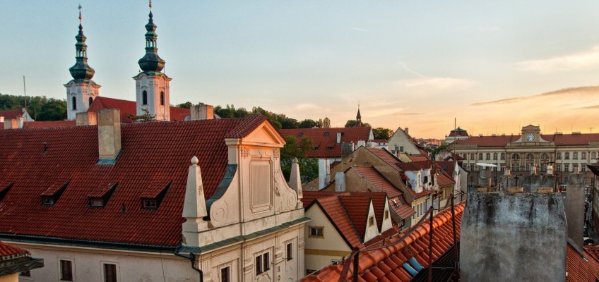 Na trhu chybí nemovitosti, ceny dále zdražují. Trend nájemního bydlení je na vzestupu
