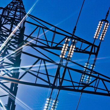 Ceny energií klesají, odběratelé to začínají využívat pro změnu dodavatele