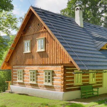 Chaty a chalupy zlevňují. Na co si dát při jejich koupi pozor?